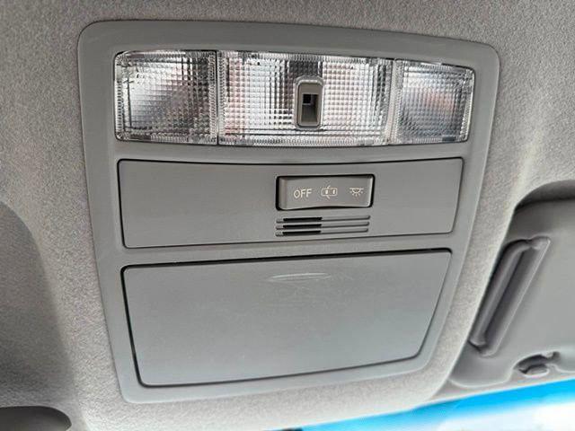 used 2013 Toyota Highlander car, priced at $12,970