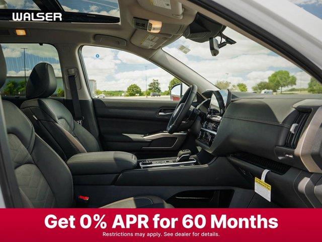 new 2025 Nissan Pathfinder car, priced at $45,799