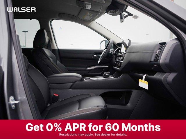 new 2025 Nissan Pathfinder car, priced at $39,199