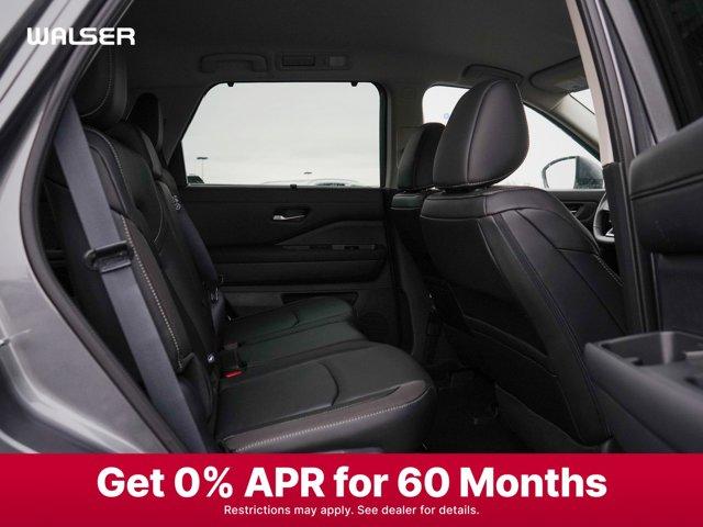 new 2025 Nissan Pathfinder car, priced at $39,199
