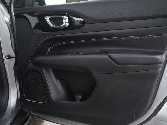 used 2022 Jeep Compass car, priced at $16,799