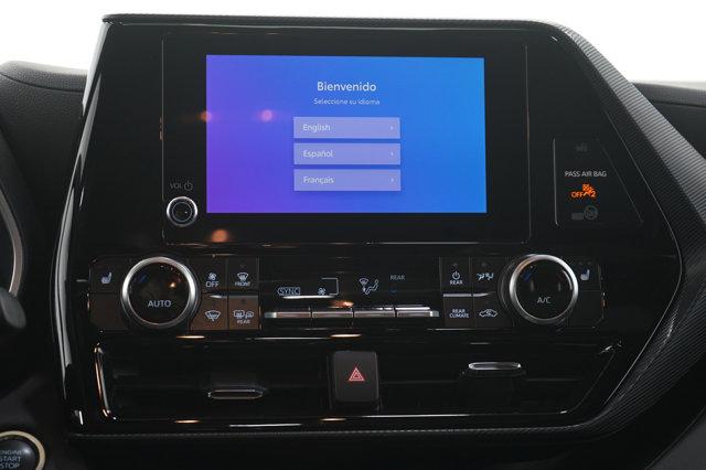 used 2025 Toyota Highlander car, priced at $43,348