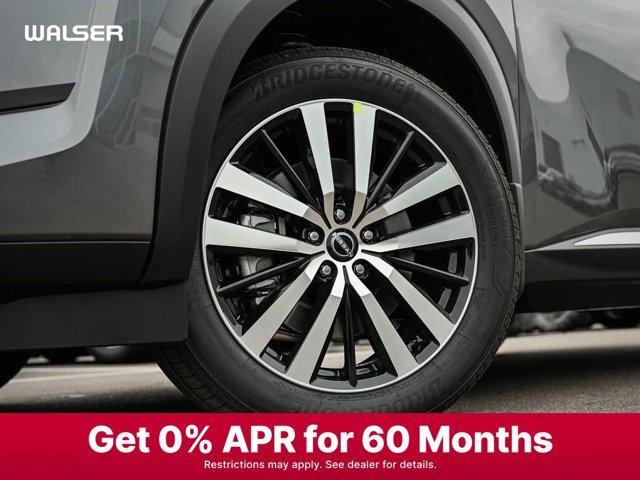 new 2025 Nissan Pathfinder car, priced at $47,999