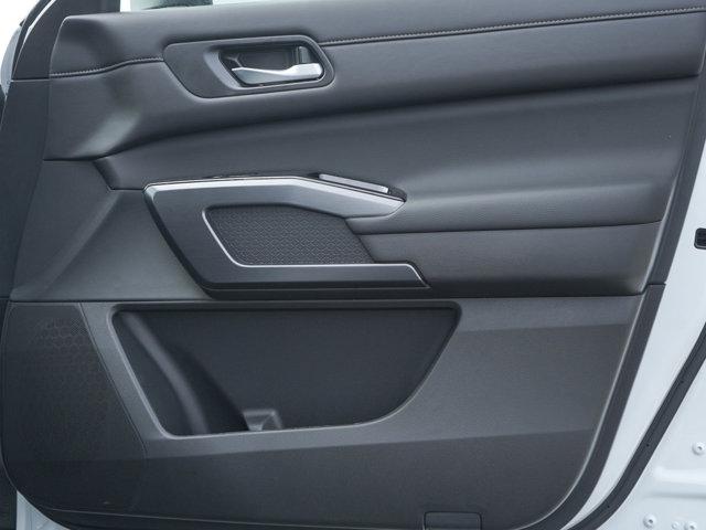 new 2026 Nissan Pathfinder car, priced at $41,899