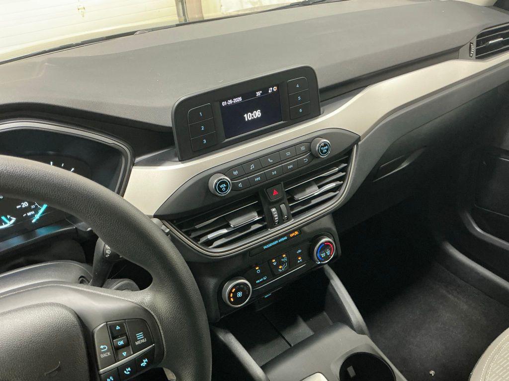 used 2022 Ford Escape car, priced at $18,700