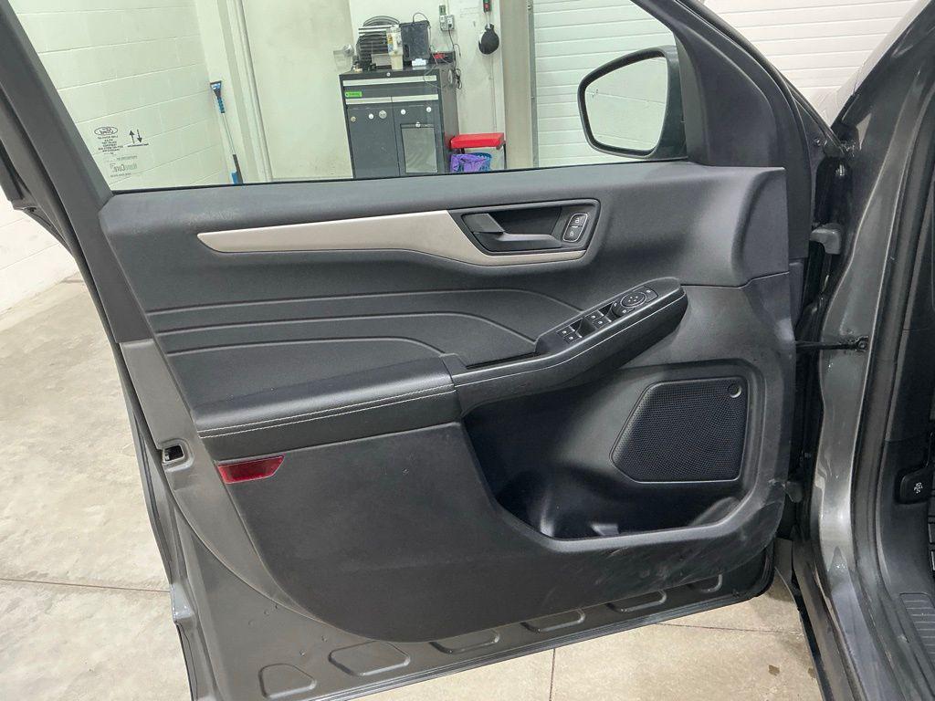 used 2022 Ford Escape car, priced at $18,700