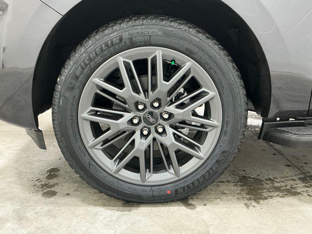 new 2026 Ford Expedition car, priced at $79,160