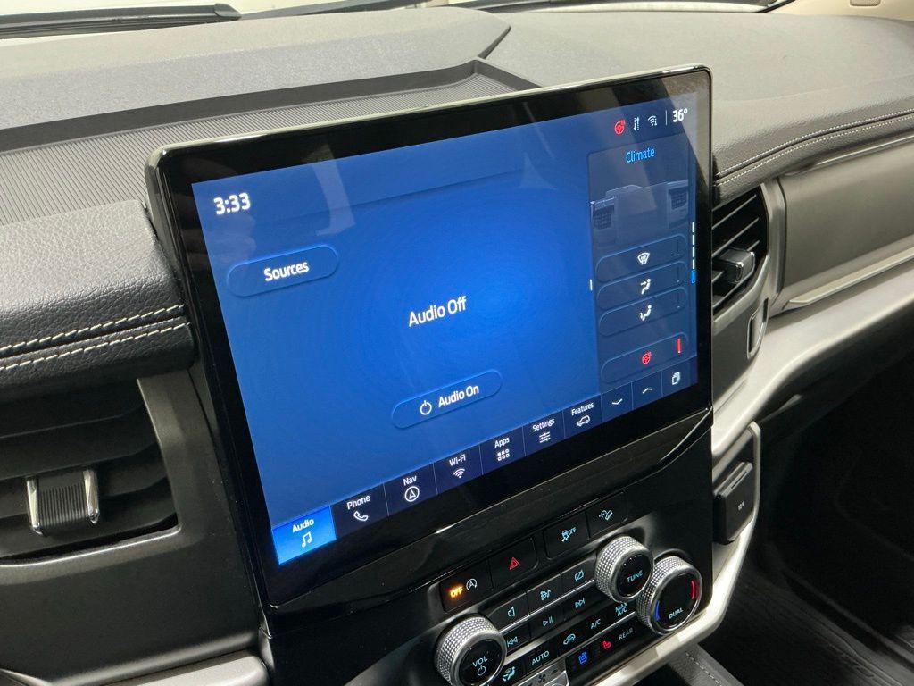 used 2024 Ford Expedition car, priced at $44,500