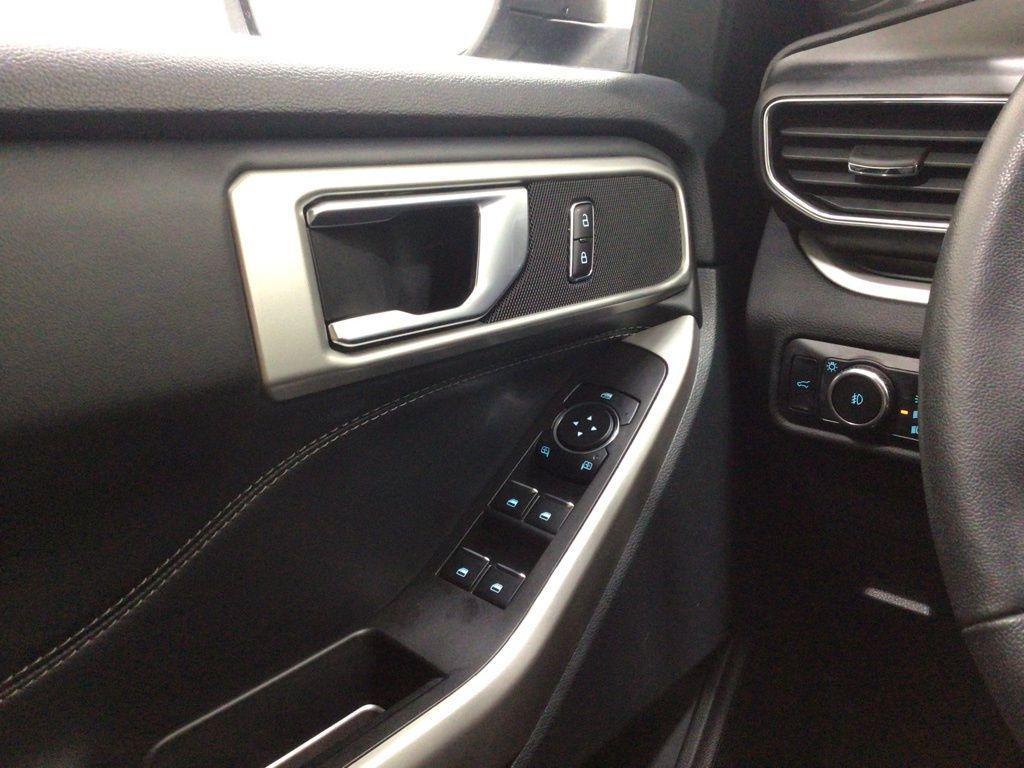 used 2023 Ford Explorer car, priced at $33,500