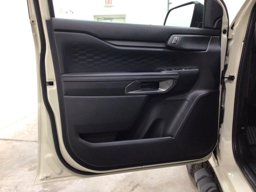 new 2025 Ford Ranger car, priced at $43,255