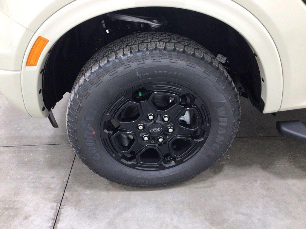 new 2025 Ford Ranger car, priced at $43,255