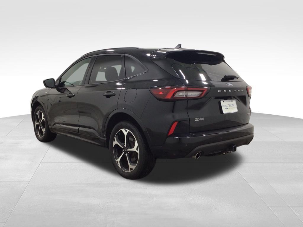used 2023 Ford Escape car, priced at $26,000