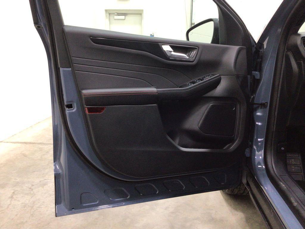 new 2026 Ford Escape car, priced at $36,235