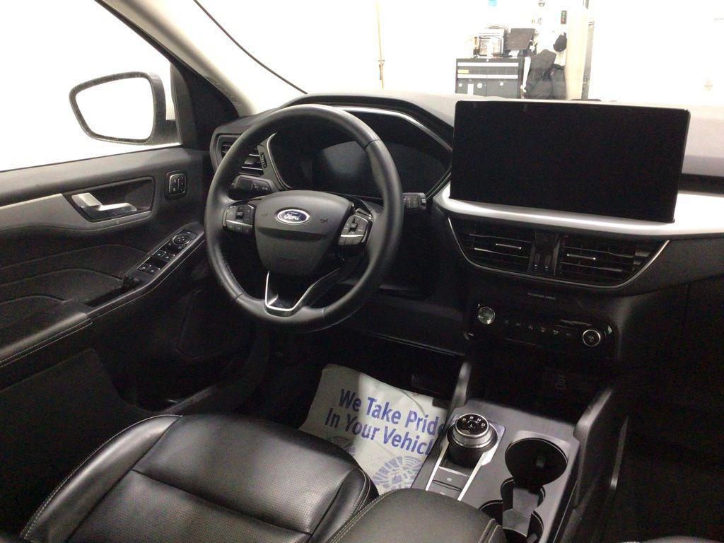 used 2024 Ford Escape car, priced at $25,500