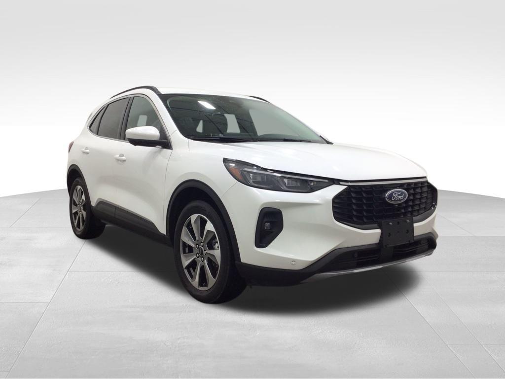 used 2024 Ford Escape car, priced at $25,500