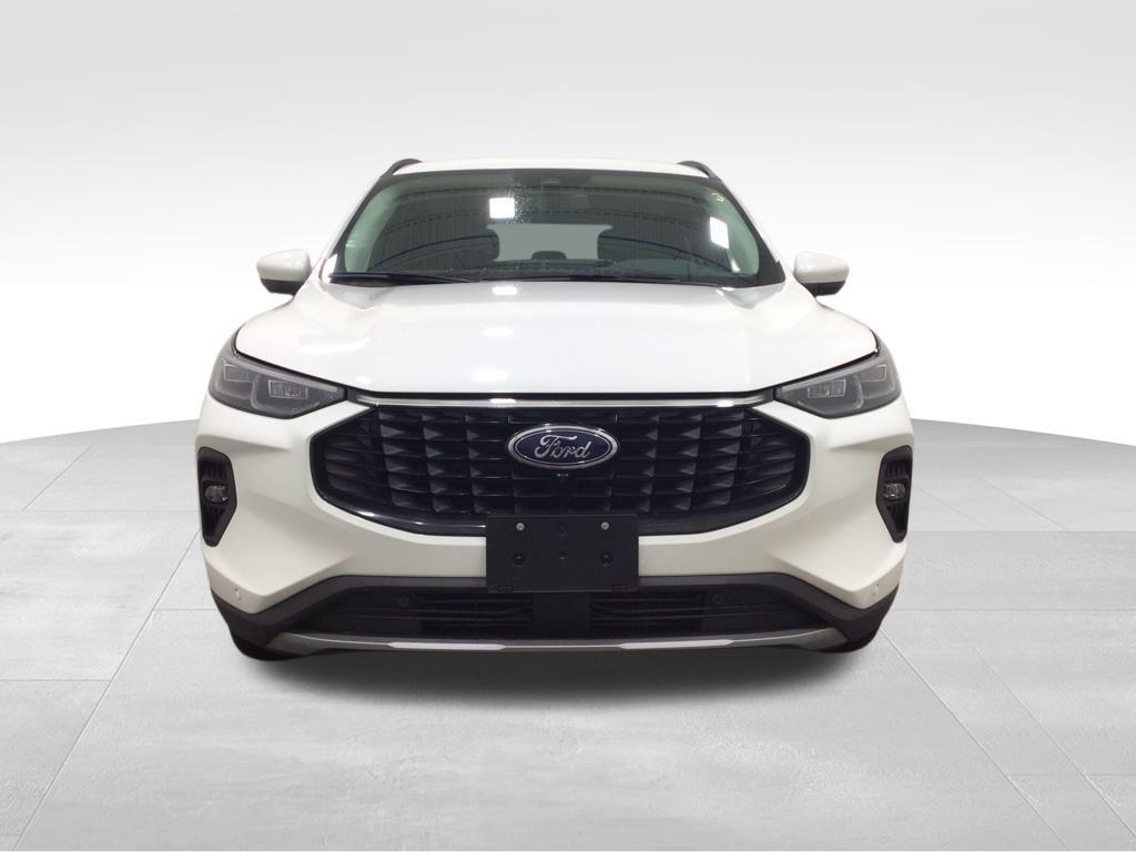 used 2024 Ford Escape car, priced at $25,500