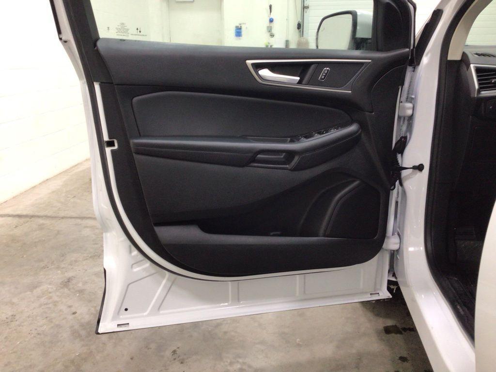 used 2022 Ford Edge car, priced at $26,000