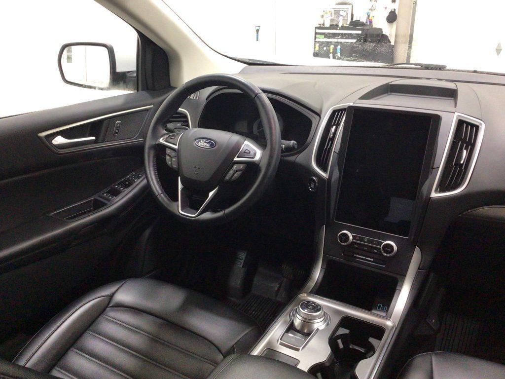 used 2022 Ford Edge car, priced at $26,000