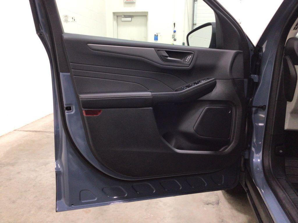 used 2023 Ford Escape car, priced at $23,200