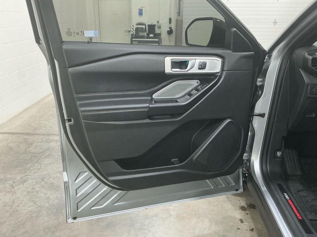 used 2020 Ford Explorer car, priced at $25,000