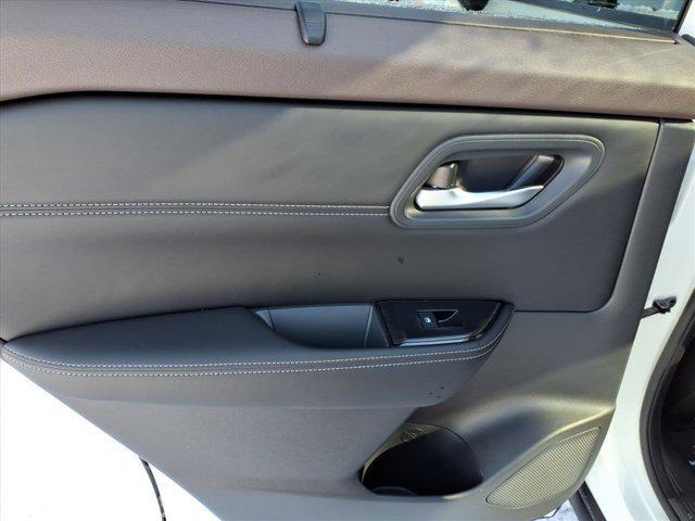 used 2023 Nissan Rogue car, priced at $24,306