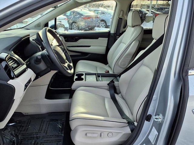 used 2025 Honda Odyssey car, priced at $41,500
