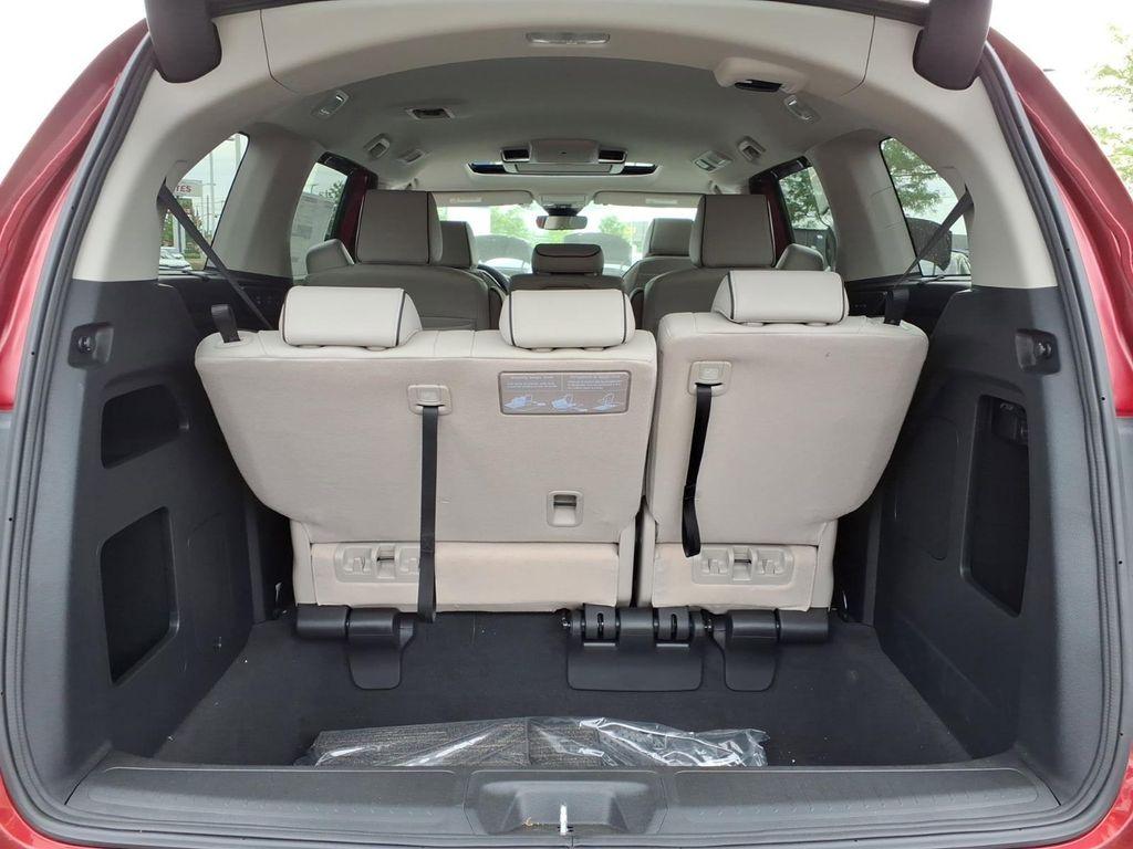 new 2026 Honda Odyssey car, priced at $47,995