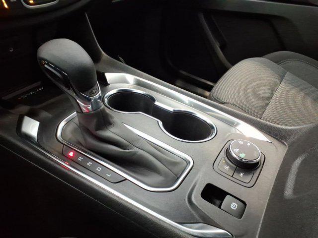 used 2023 Chevrolet Traverse car, priced at $31,252