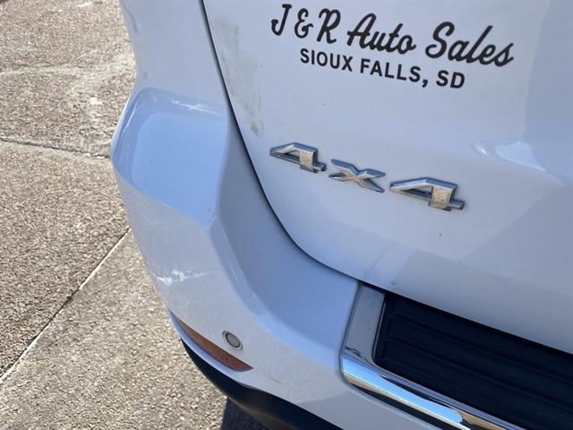 used 2014 Jeep Grand Cherokee car, priced at $11,995