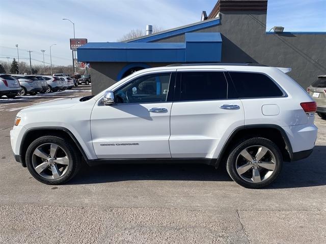 used 2014 Jeep Grand Cherokee car, priced at $11,995