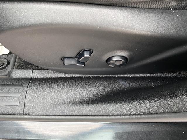 used 2015 Jeep Cherokee car, priced at $11,995