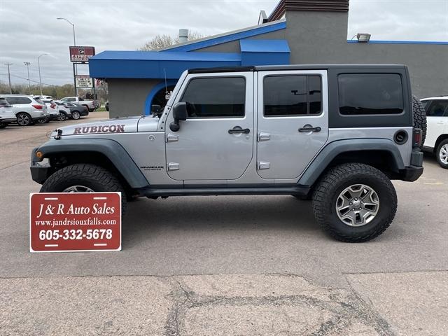 used 2015 Jeep Wrangler Unlimited car, priced at $18,995