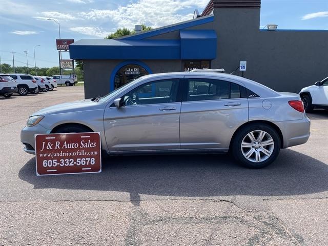 used 2013 Chrysler 200 car, priced at $6,995