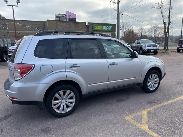 2011 Spark Silver Metallic Subaru Forester