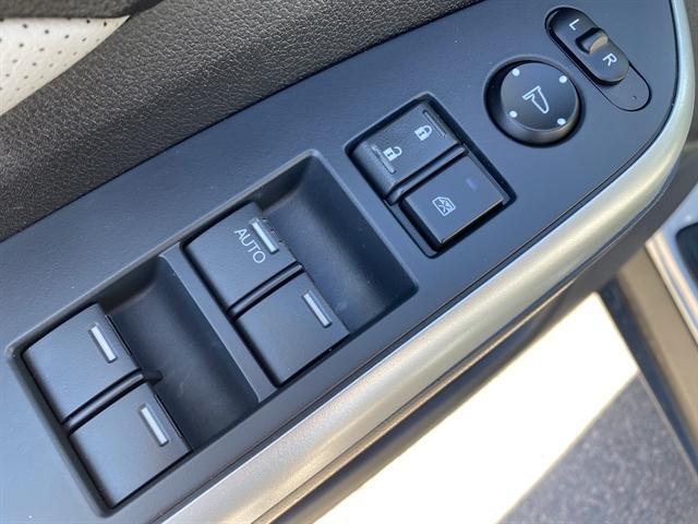 used 2016 Honda CR-V car, priced at $15,995