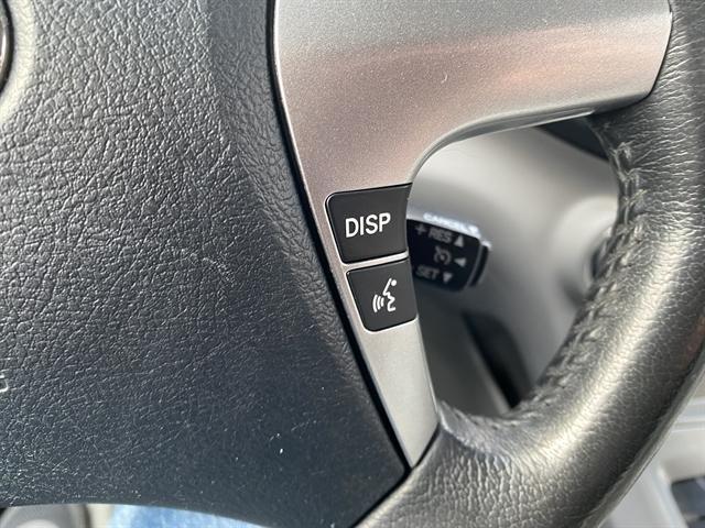 used 2013 Toyota Highlander car, priced at $11,995