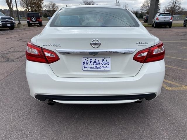 used 2016 Nissan Altima car, priced at $9,995