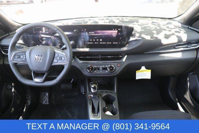 new 2025 Buick Envista car, priced at $25,560
