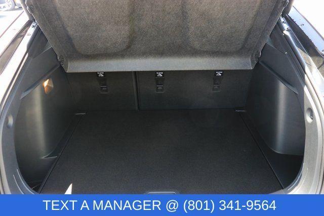 new 2025 Buick Envista car, priced at $25,560