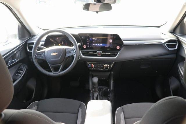 used 2025 Chevrolet TrailBlazer car, priced at $22,390