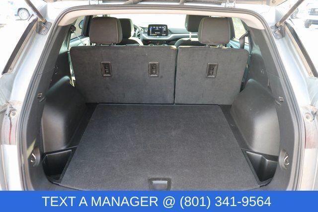 used 2025 Chevrolet Blazer car, priced at $28,390