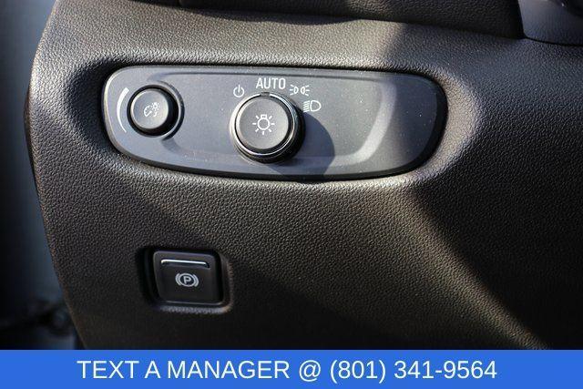 used 2025 Chevrolet Blazer car, priced at $28,390