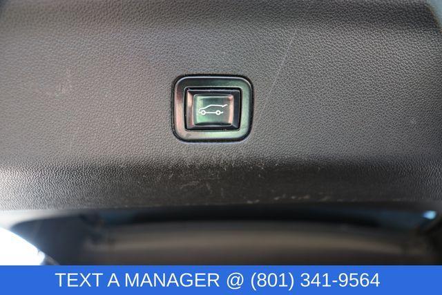 used 2021 GMC Yukon XL car, priced at $36,790