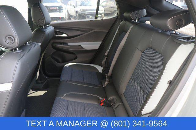 new 2025 Buick Envista car, priced at $25,695