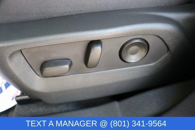 new 2025 Buick Envision car, priced at $36,134