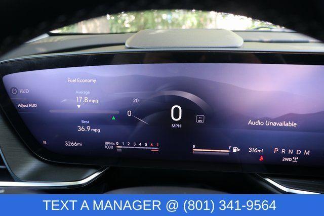 new 2025 Buick Envision car, priced at $36,134