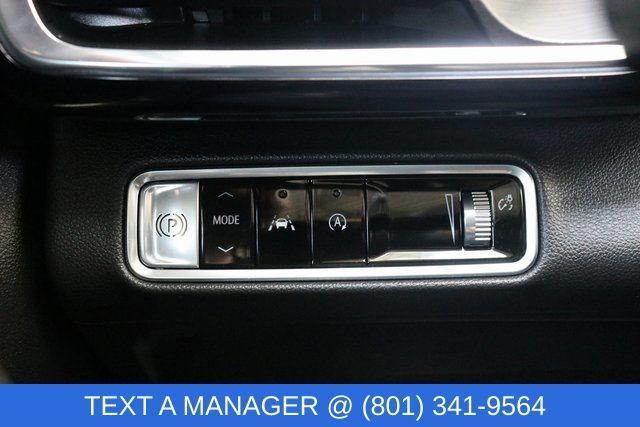 new 2025 Buick Envision car, priced at $36,134