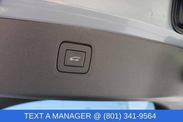 new 2025 Buick Envista car, priced at $29,961