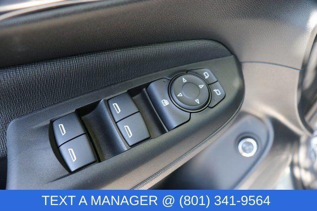 new 2025 Buick Envista car, priced at $29,961