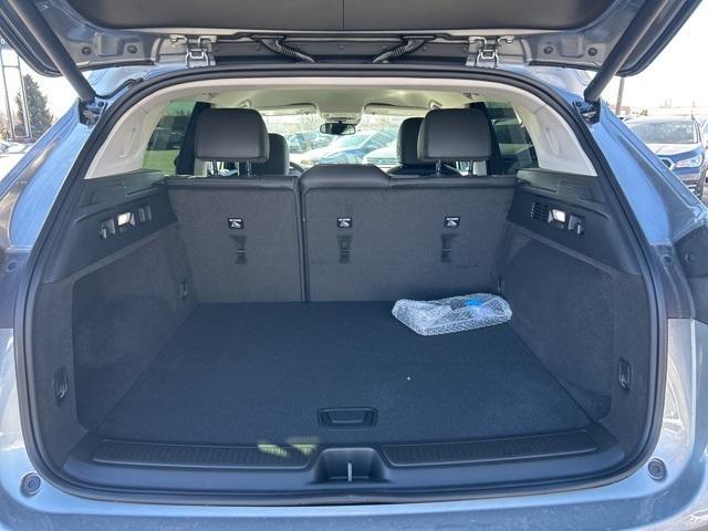 new 2025 Buick Envision car, priced at $33,586